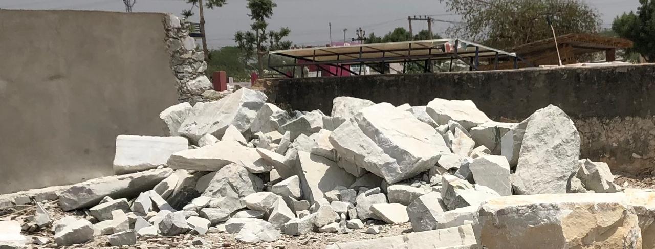 Dungri Marble Lumps & Crazy